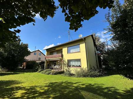 Aussenansicht - Zweifamilienhaus in 86504 Merching mit 180m² kaufen