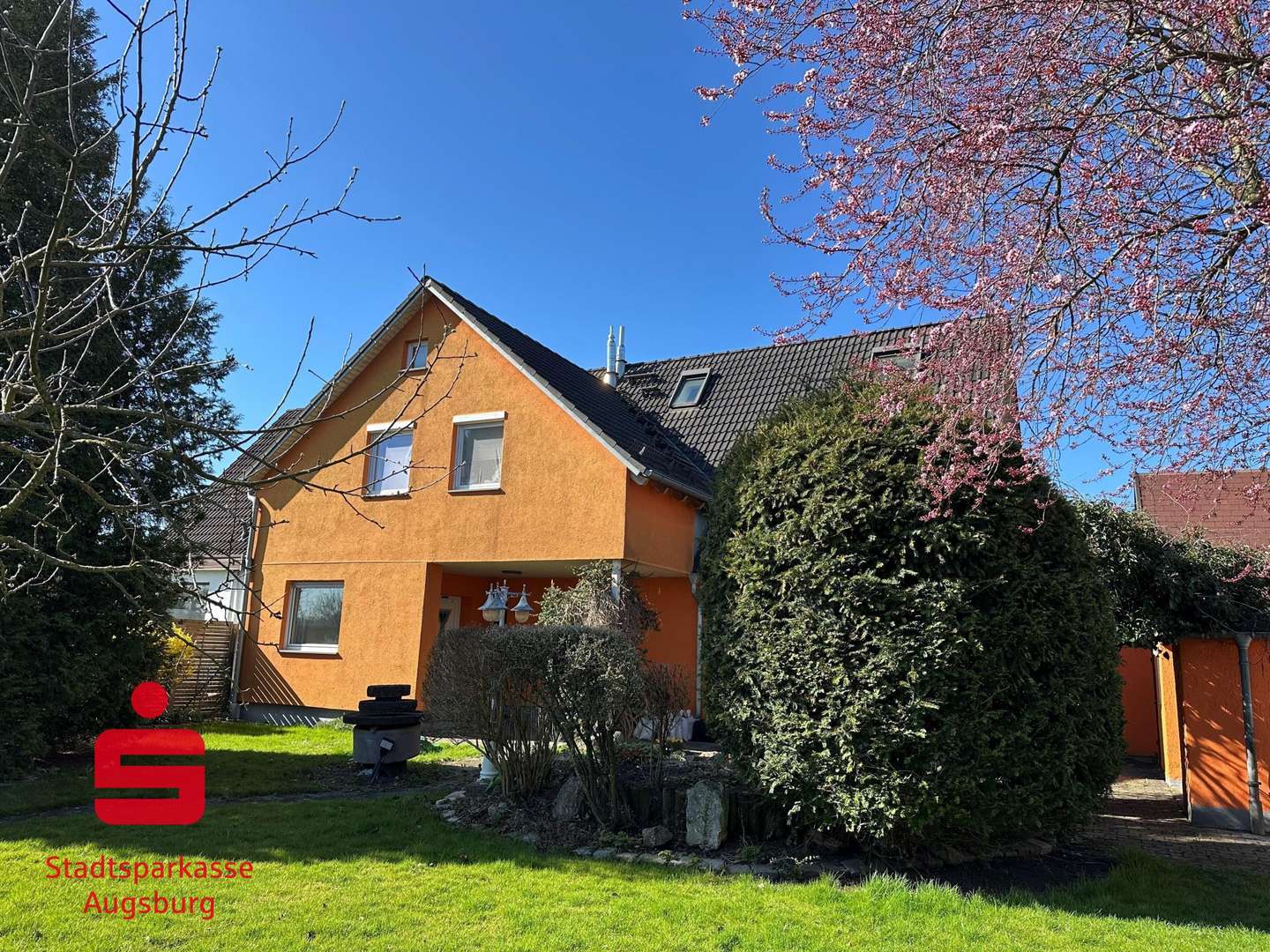 Aussenansicht - Zweifamilienhaus in 86415 Mering mit 208m² kaufen
