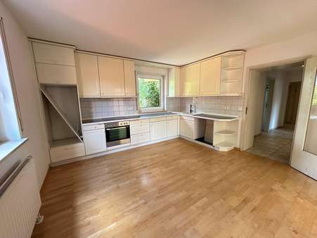 EG Küche - Zweifamilienhaus in 86415 Mering mit 208m² kaufen