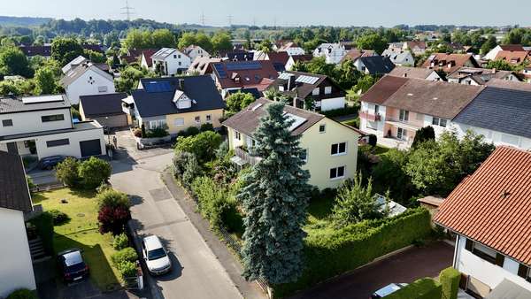 Außenansicht Außenansicht - Zweifamilienhaus in 86551 Aichach mit 186m² kaufen