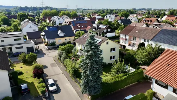 Dieses Haus benötigt eine liebevolle Sanierung!