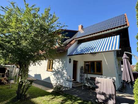 Terrasse - Einfamilienhaus in 86551 Aichach mit 136m² kaufen
