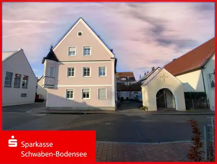 Top-Zustand ! Mehrfamilienhaus in Ichenhausen mit 3 Wohnungen 