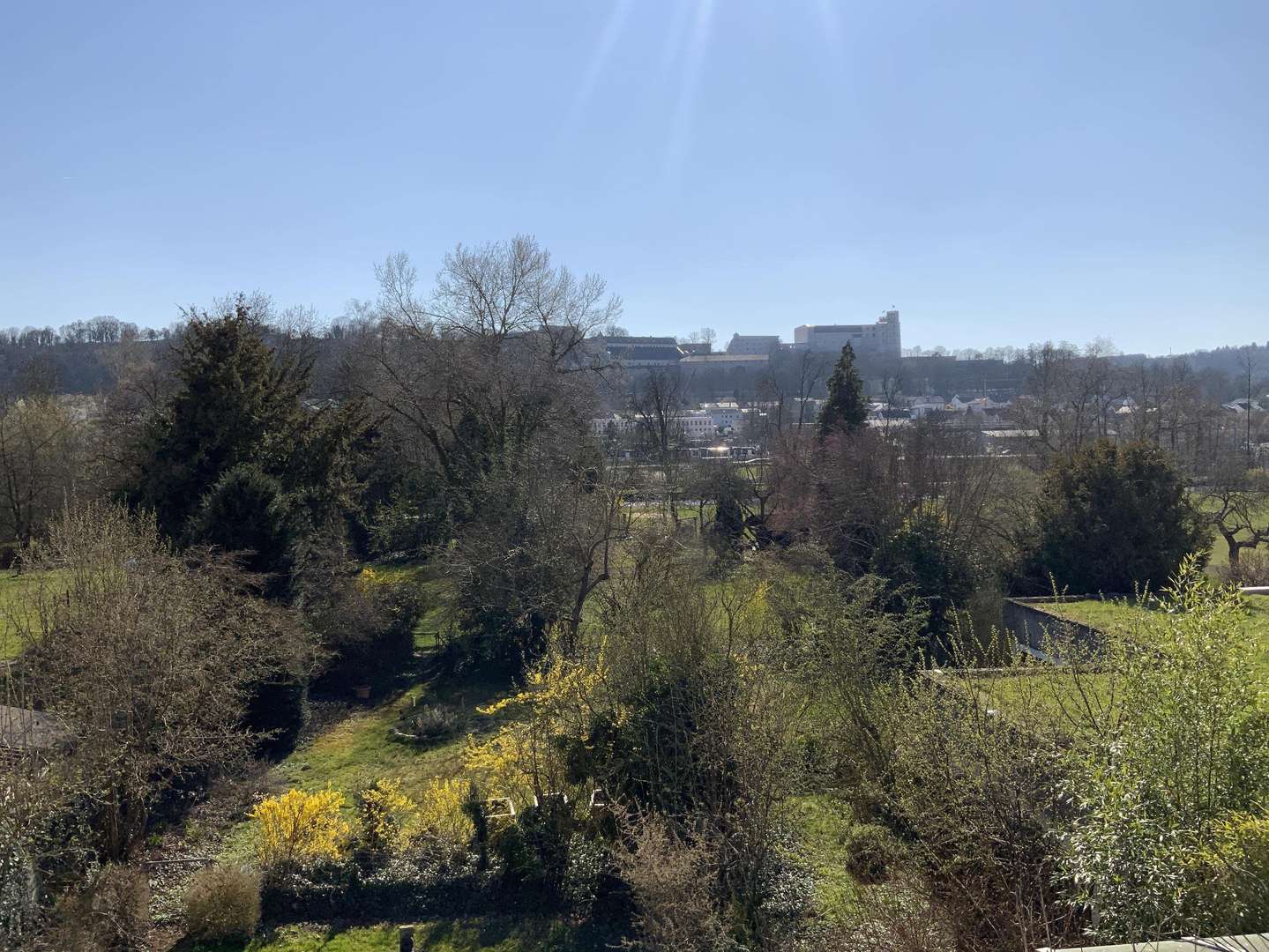 Blick von der Terrasse - Maisonette-Wohnung in 85072 Eichstätt mit 87m² kaufen
