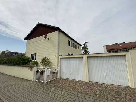 Garagen - Zweifamilienhaus in 85057 Ingolstadt mit 144m² kaufen