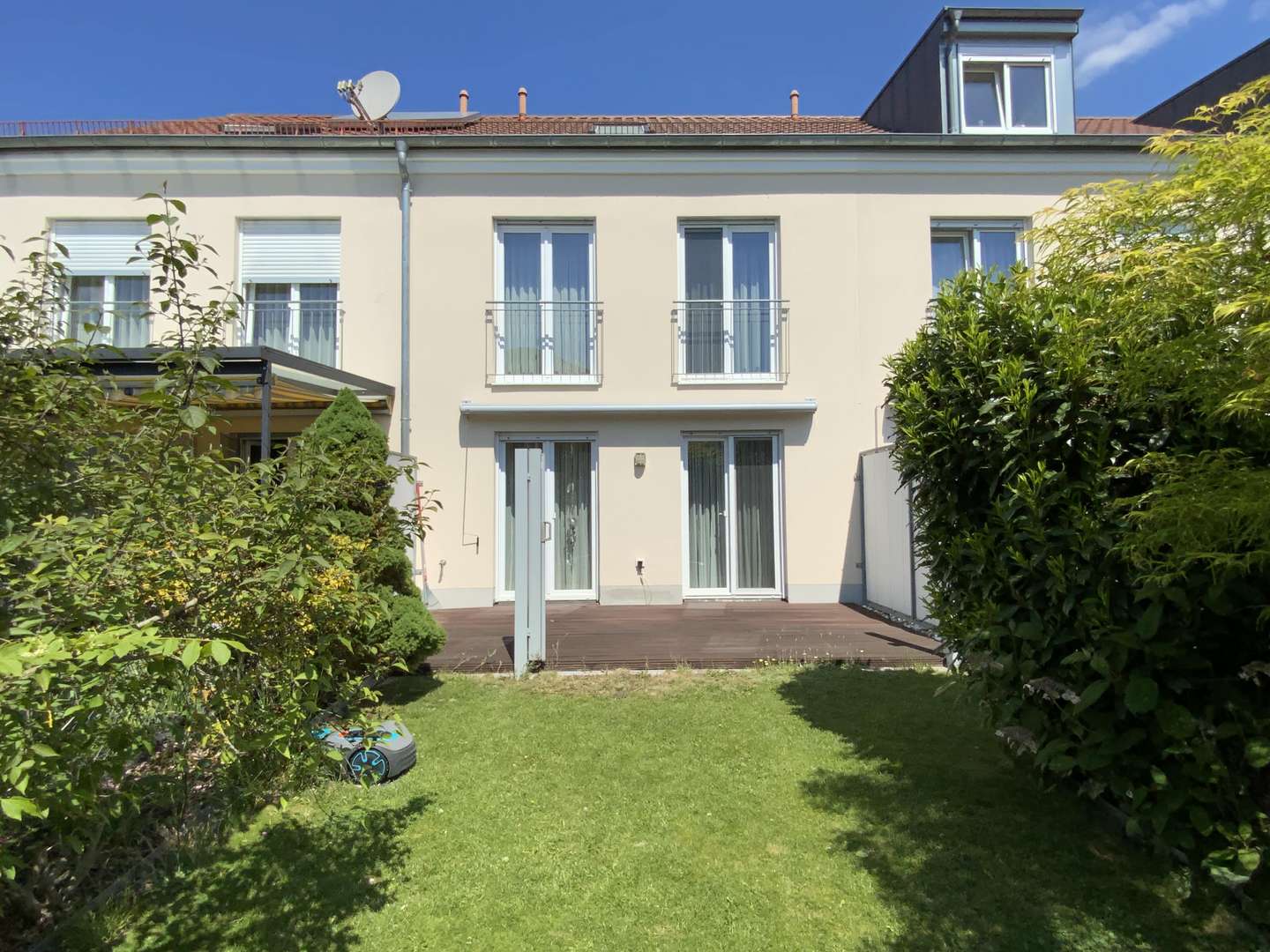 Hausansicht - Reihenmittelhaus in 85049 Ingolstadt mit 137m² kaufen
