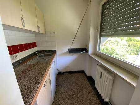 Küche mit Fenster - Erdgeschosswohnung in 85049 Ingolstadt mit 30m² kaufen