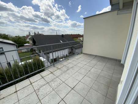 Südbalkon - Dachgeschosswohnung in 85080 Gaimersheim mit 68m² kaufen