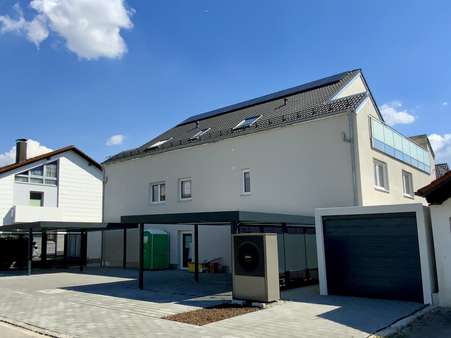 Hausansicht - Maisonette-Wohnung in 85051 Ingolstadt mit 116m² kaufen