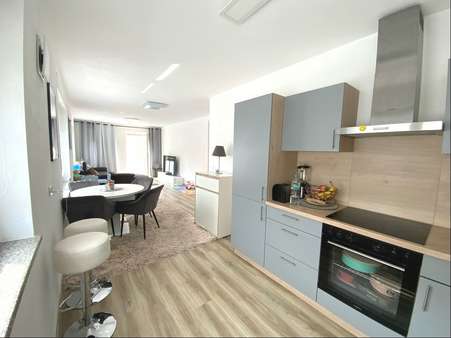 Wohnraum Ansicht 2 - Etagenwohnung in 85051 Ingolstadt mit 80m² mieten