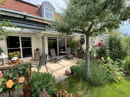 Mediterrane Terrasse - Doppelhaushälfte in 85051 Ingolstadt mit 110m² kaufen