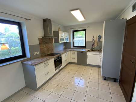 Küche - Doppelhaushälfte in 85101 Lenting mit 145m² kaufen