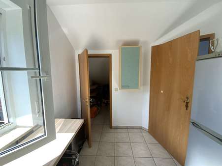 Küche Ansicht 2 Küche Ansicht 2 - Dachgeschosswohnung in 85139 Wettstetten mit 61m² mieten