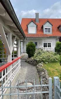 Eingangsbereich Eingangsbereich - Doppelhaushälfte in 85077 Manching mit 130m² kaufen