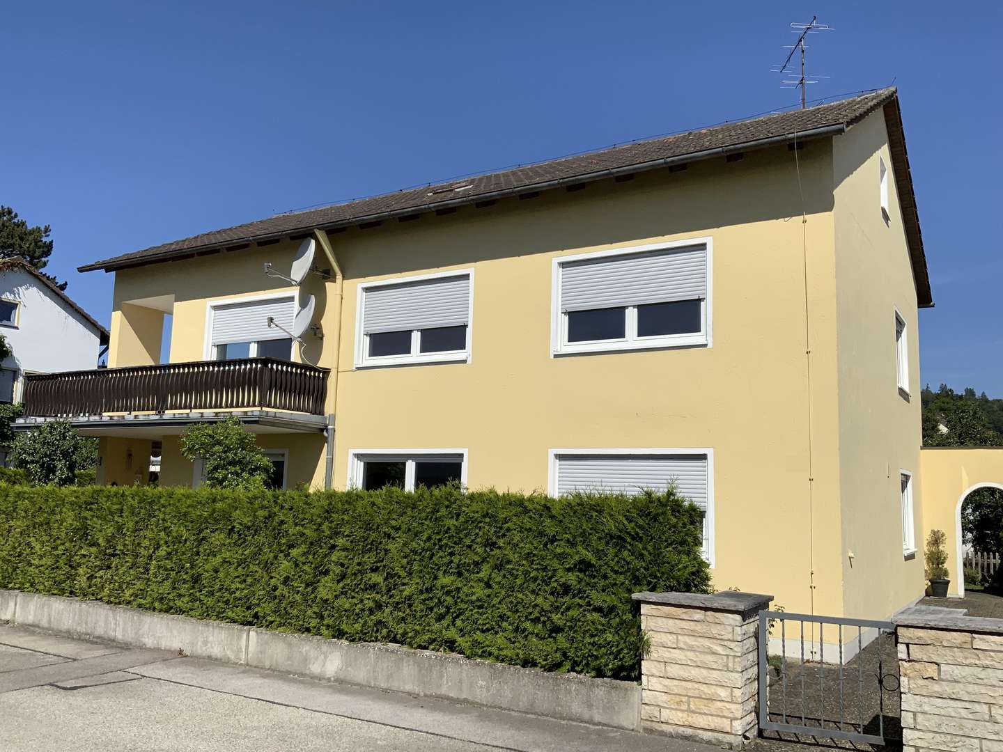 Südseite Südseite - Zweifamilienhaus in 92339 Beilngries mit 188m² kaufen