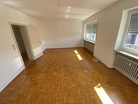 Wohn- und Esszimmer OG Wohn- und Esszimmer OG - Zweifamilienhaus in 92339 Beilngries mit 188m² kaufen