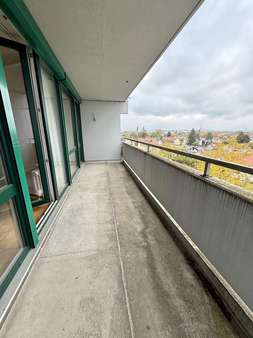 Balkon - Etagenwohnung in 85057 Ingolstadt mit 87m² kaufen