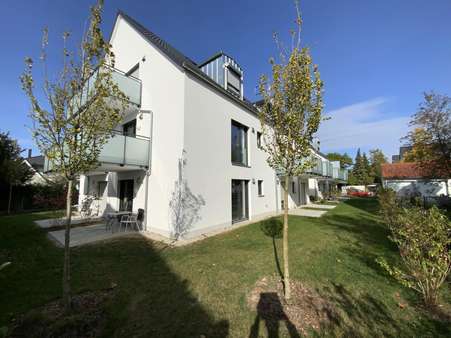 Südost-Ansicht - Wohnanlage in 85049 Ingolstadt mit 669m² als Kapitalanlage kaufen