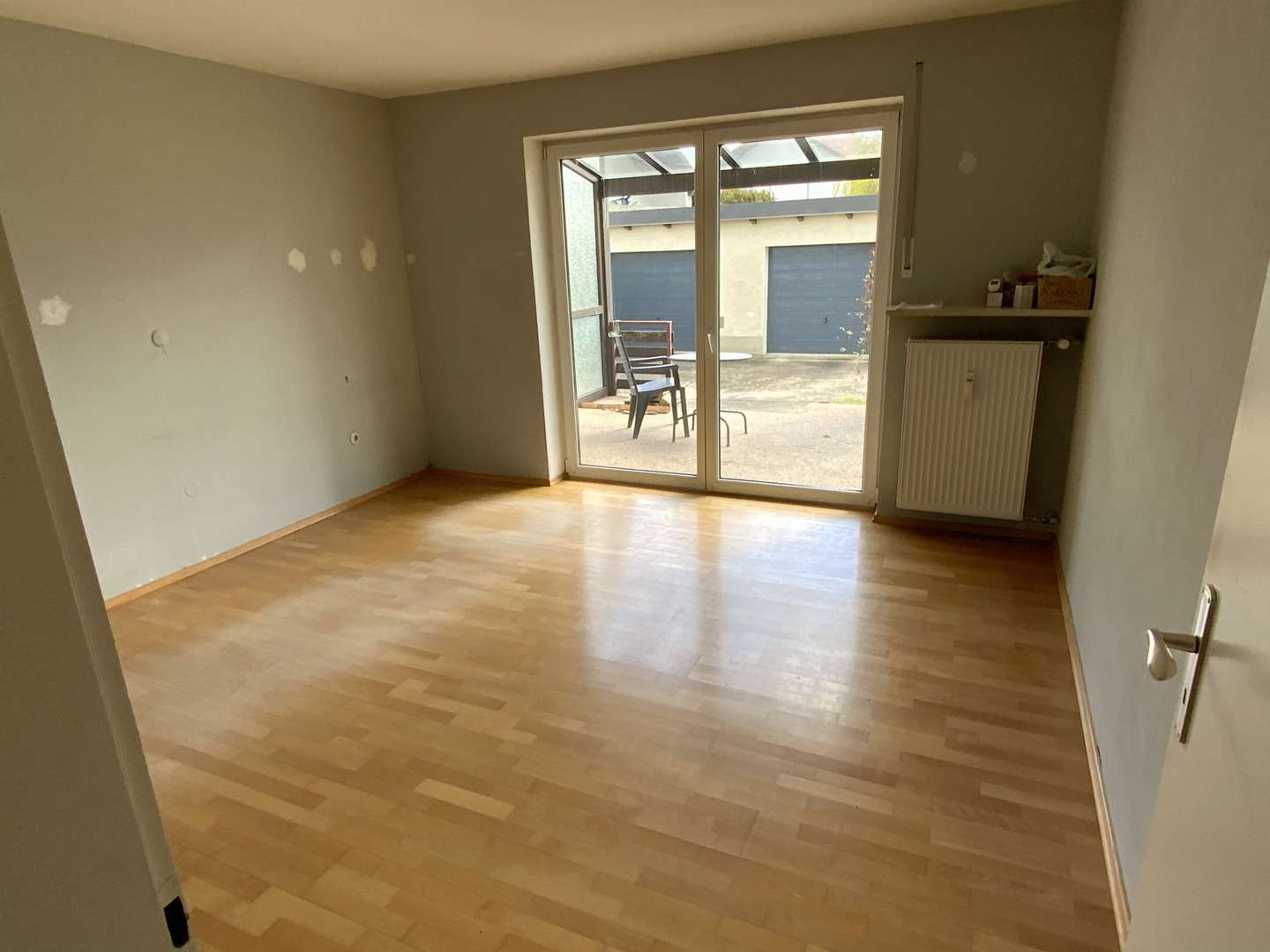 Schlafzimmer im EG - Zweifamilienhaus in 85080 Gaimersheim mit 192m² kaufen