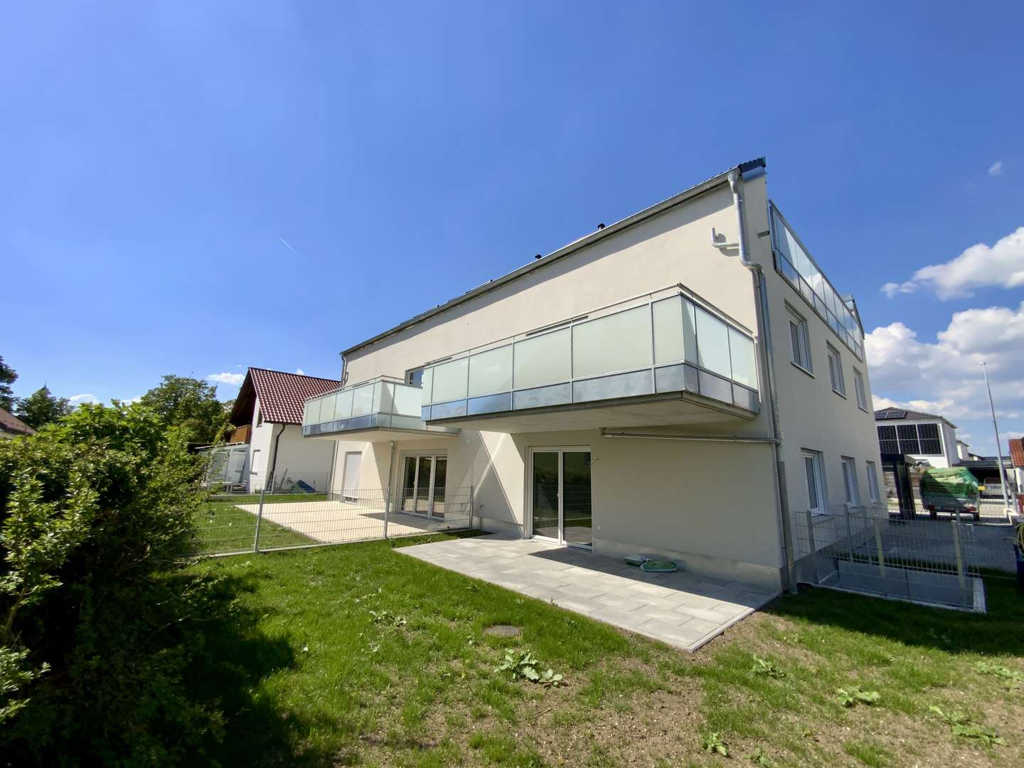 Gartenansicht vom Südosten - Erdgeschosswohnung in 85051 Ingolstadt mit 76m² kaufen