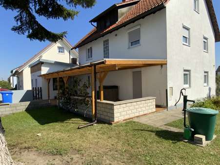 Überdachte Terrasse - Einfamilienhaus in 85051 Ingolstadt mit 150m² kaufen