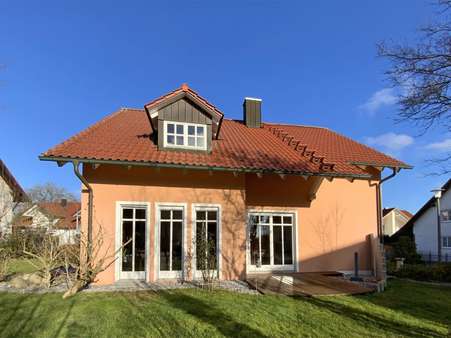 Seitenansicht - Einfamilienhaus in 85122 Hitzhofen mit 186m² kaufen