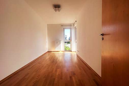 Kind - Etagenwohnung in 85276 Pfaffenhofen mit 75m² mieten