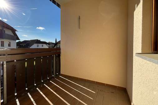 Balkon Balkon - Etagenwohnung in 85276 Pfaffenhofen mit 54m² kaufen