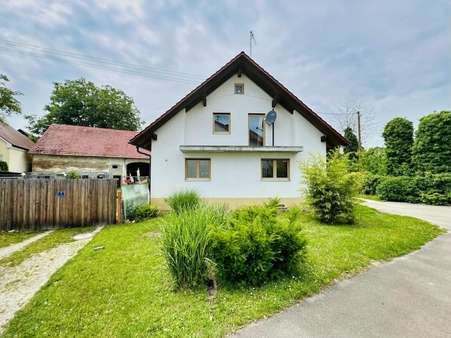 Außenansicht Außenansicht - Einfamilienhaus in 86641 Rain mit 100m² kaufen