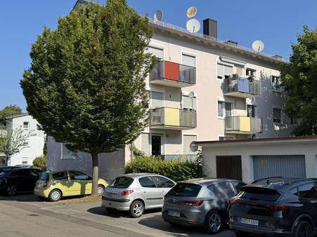 Süd-/Ostansicht Süd-/Ostansicht - Etagenwohnung in 86633 Neuburg mit 97m² kaufen