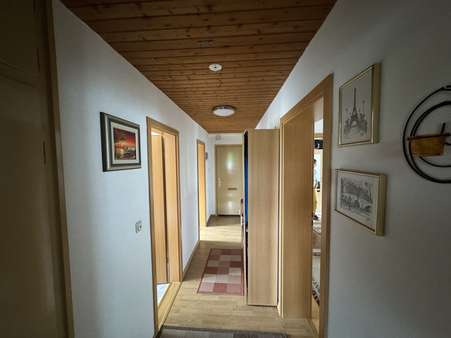 Diele Diele - Etagenwohnung in 86633 Neuburg mit 97m² kaufen