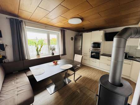 Wohnküche I Wohnküche I - Etagenwohnung in 86633 Neuburg mit 97m² kaufen