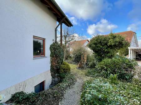 Außenansicht - Einfamilienhaus in 73469 Riesbürg mit 198m² kaufen