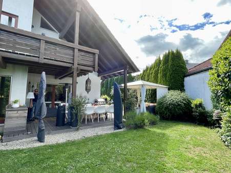 Außenansicht - Einfamilienhaus in 73469 Riesbürg mit 198m² kaufen
