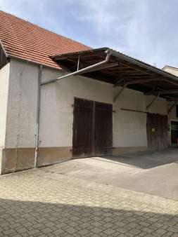 Viel Platz im Nebengebäude - Bauernhaus in 89446 Ziertheim mit 213m² kaufen