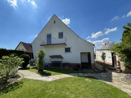 Ostansicht Ostansicht - Einfamilienhaus in 89407 Dillingen mit 90m² kaufen