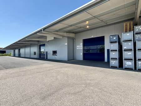 Außenansicht - Halle in 86682 Genderkingen mit 942m² mieten