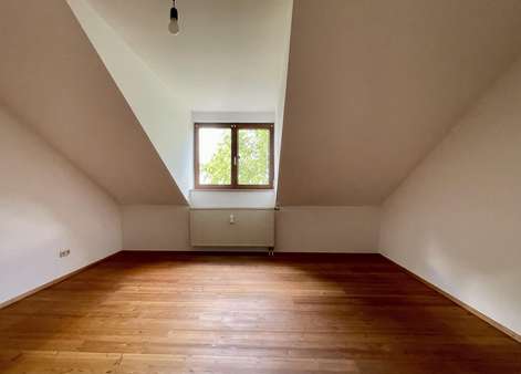 Innenansicht - Dachgeschosswohnung in 86720 Nördlingen mit 80m² mieten