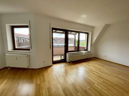 Innenansicht - Dachgeschosswohnung in 86720 Nördlingen mit 80m² mieten