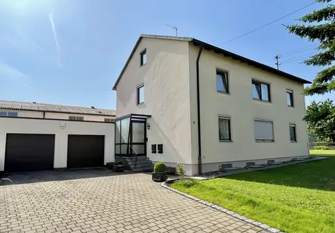 Gepflegtes Wohnhaus in ruhiger Lage