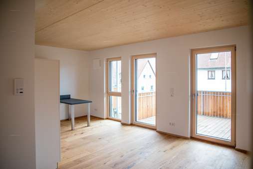 Beispielfoto Wohnzimmer Beispielfoto Wohnzimmer - Dachgeschosswohnung in 91572 Bechhofen mit 53m² kaufen