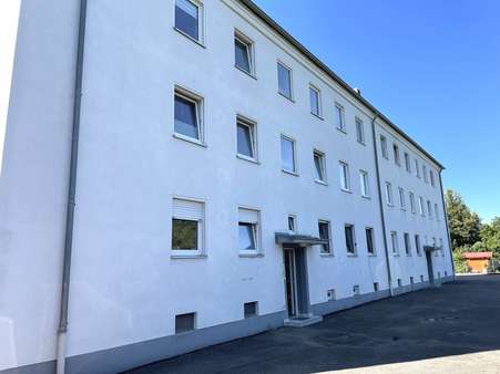 Außenansicht Außenansicht - Mehrfamilienhaus in 89407 Dillingen mit 470m² als Kapitalanlage kaufen