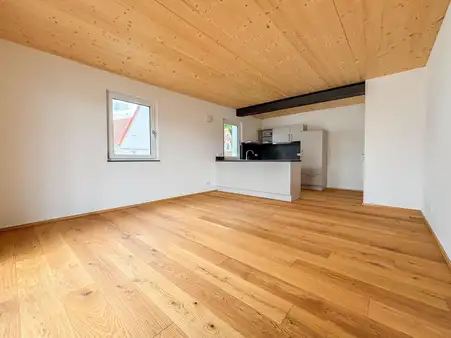 Moderne 2-Zimmer-Erdgeschosswohnung mit Terrasse und Garten in Gunzenhausen zu verkaufen!