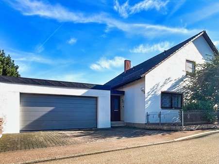 Außenansicht - Einfamilienhaus in 86655 Harburg mit 125m² kaufen