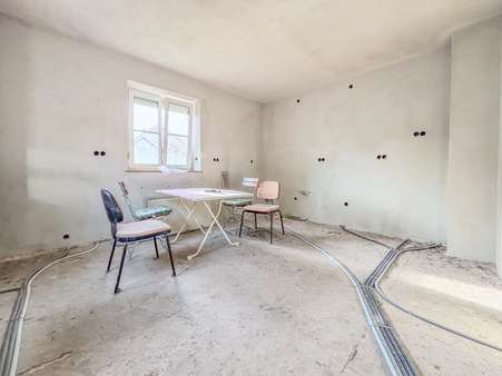 Küche - Erdgeschoss - Einfamilienhaus in 86609 Donauwörth mit 121m² kaufen