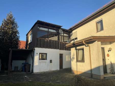 Außenansicht Werkstatt mit Dachterrasse - Zweifamilienhaus in 89446 Ziertheim mit 255m² kaufen