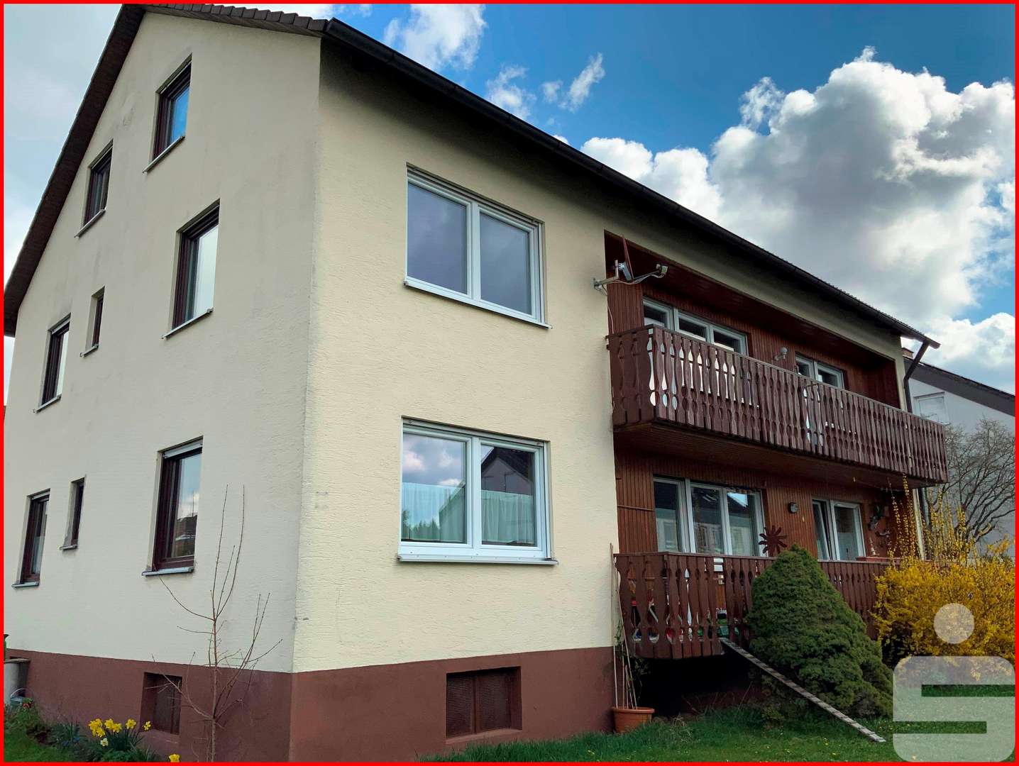 Außenansicht - Dachgeschosswohnung in 86732 Oettingen mit 80m² mieten