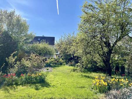 Außenansicht - Doppelhaushälfte in 86720 Nördlingen mit 198m² kaufen