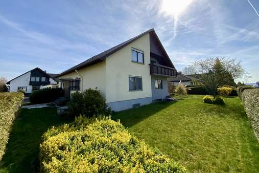 Garten - Zweifamilienhaus in 89278 Nersingen mit 209m² kaufen