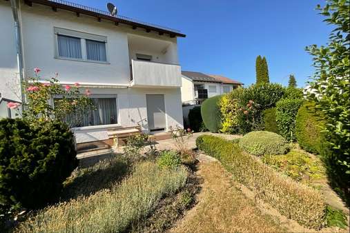 Hausansicht Süd Hausansicht Süd - Doppelhaushälfte in 89250 Senden mit 103m² kaufen